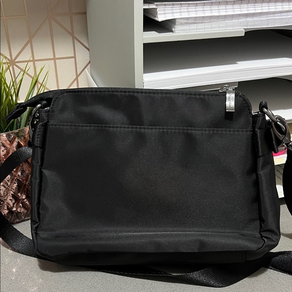 Marais BAGGALLINI Black Crossbody Bag - Picture 2 of 6